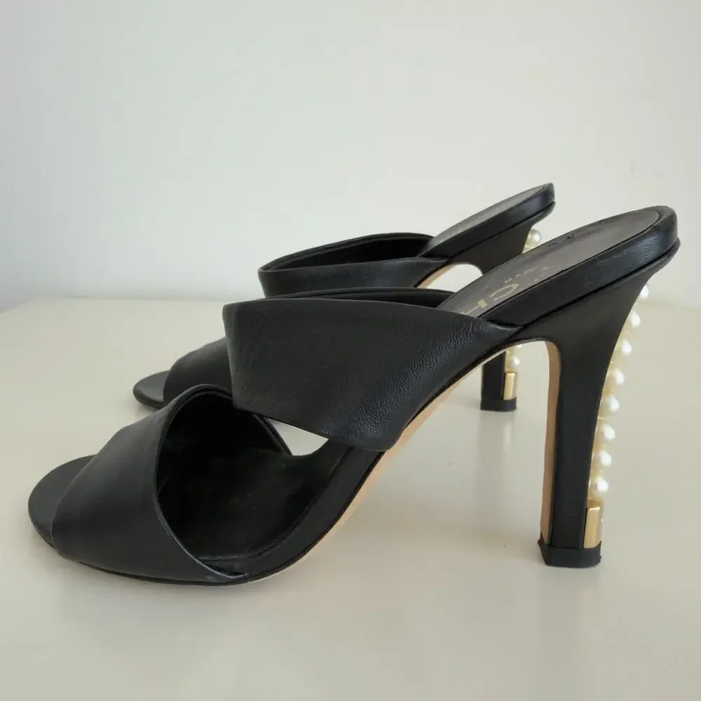 CHANEL‎ Pearl Heel Mules 35 1/2 Black Leather Double Strap Slide Heeled Sandals